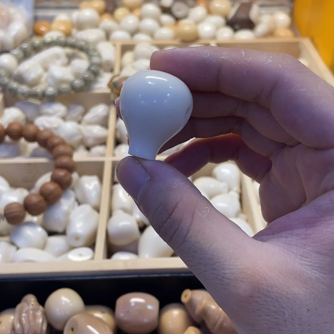 孤***军菩提根/象牙果吊坠