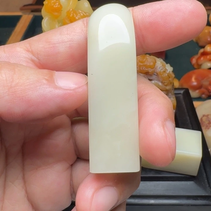 奕***¹寿山石你考虑咯涂抹我一下