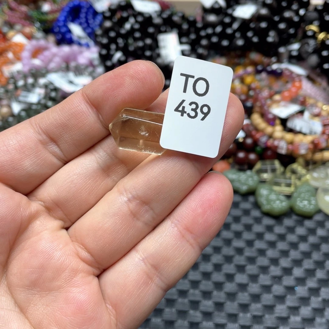 水晶多样性发一只未镶嵌