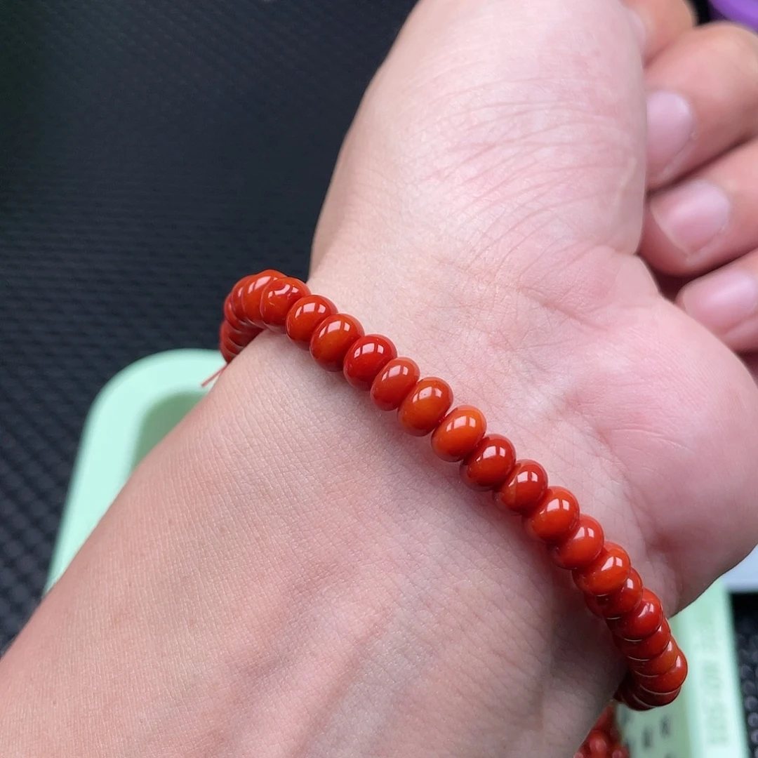 南红玛瑙4*6柿子红隔片手链整串45颗未镶嵌