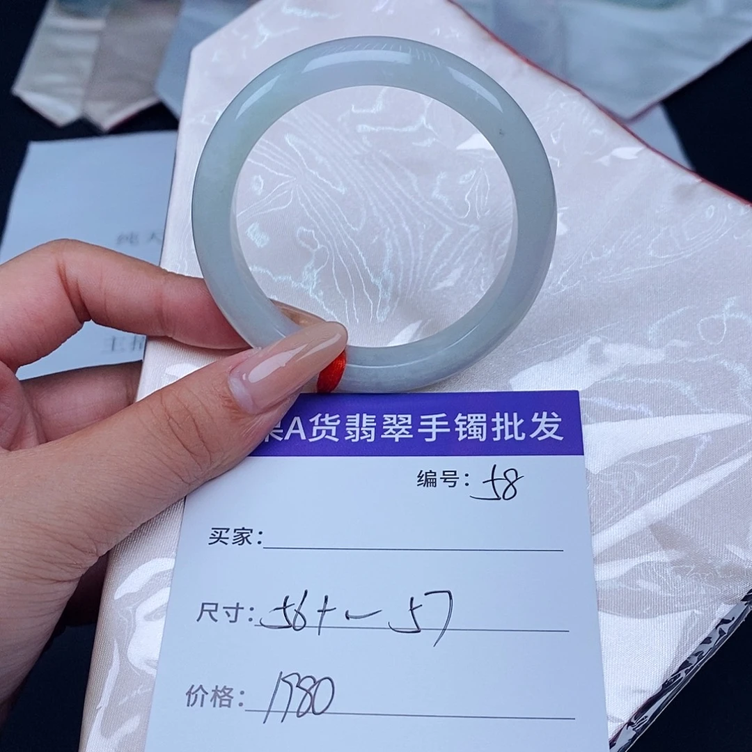 翡翠未镶嵌手镯百元手镯默认瑕疵