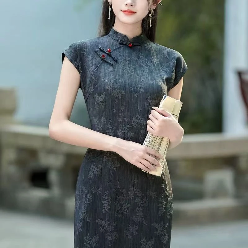 0040 墨灰色 单层 提花 连肩袖 旗袍