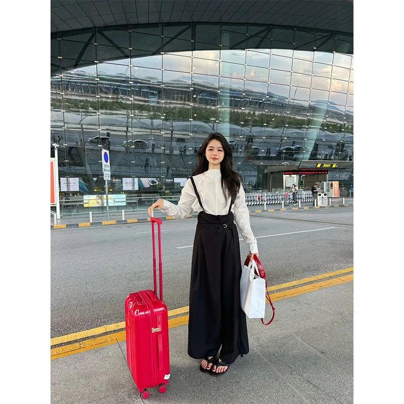 秋冬时尚套装设计感小众洋气条纹长袖上衣高腰直筒黑色背带裤长裤