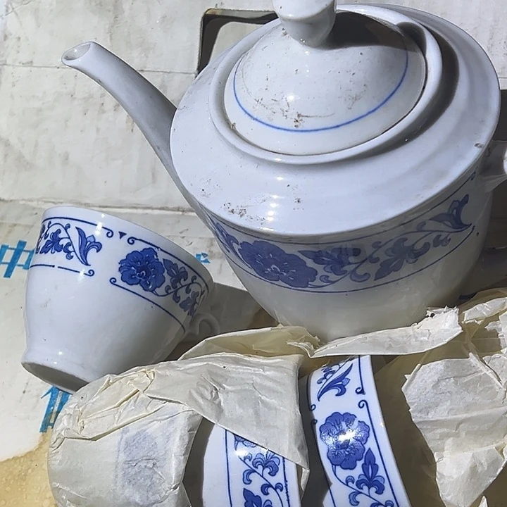 瓷强化瓷茶壶一套