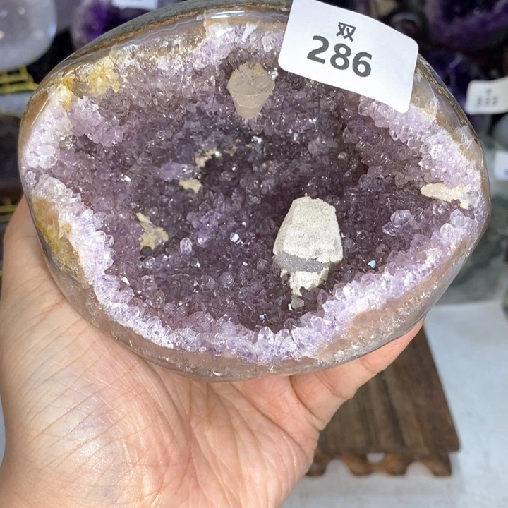 未镶嵌大型摆件（非配饰）水晶方解石