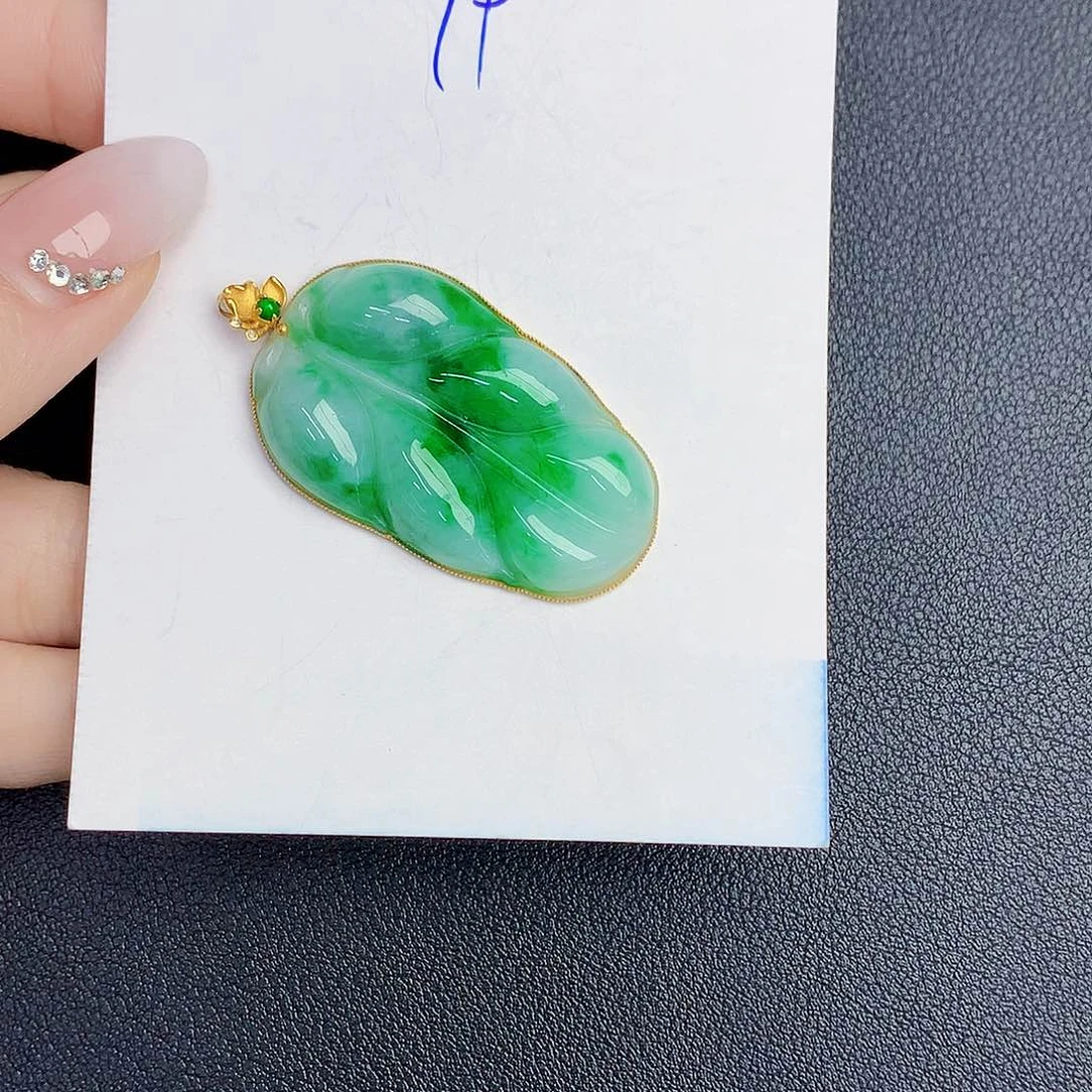 【闪购商品】翡翠颈饰18K金镶嵌000000000