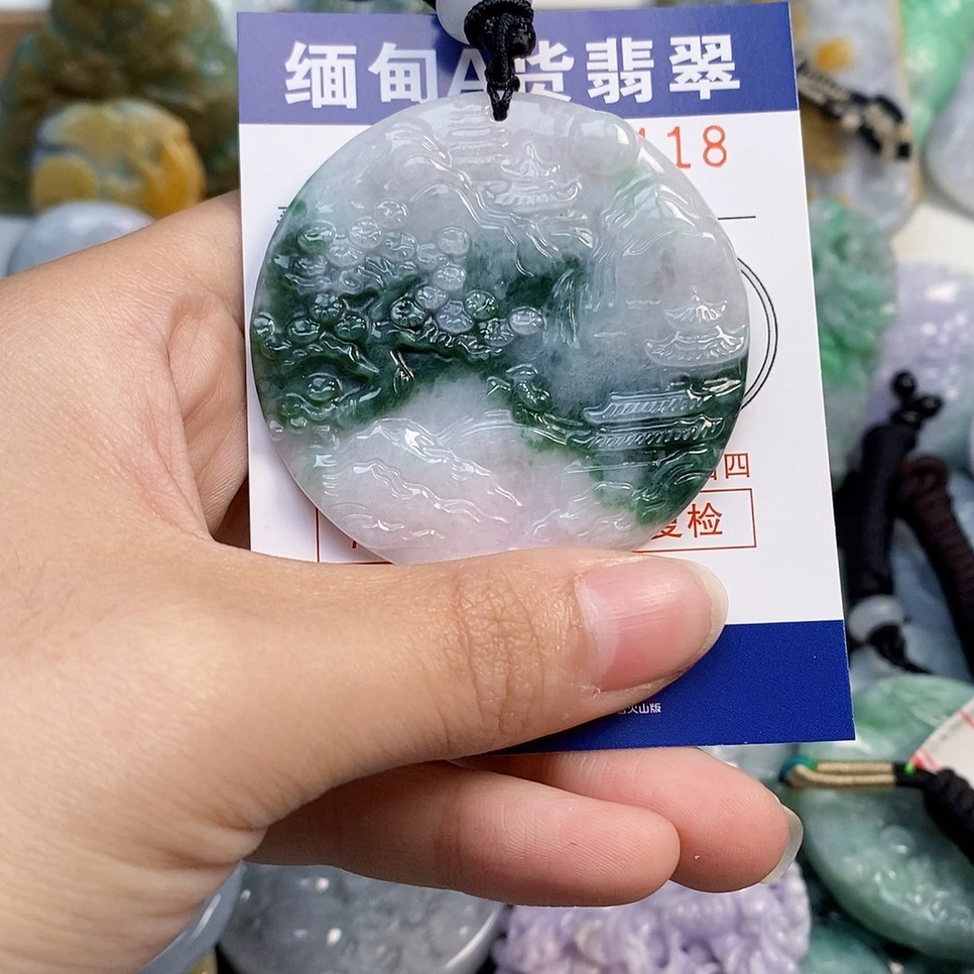 吊坠(不含链)未镶嵌翡翠