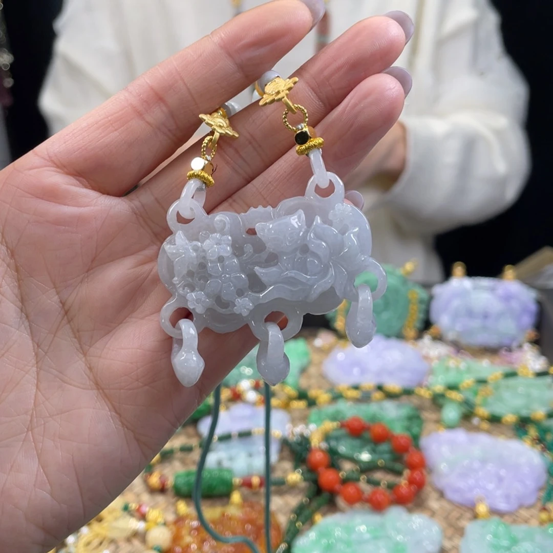 翡翠颈饰未镶嵌代编织