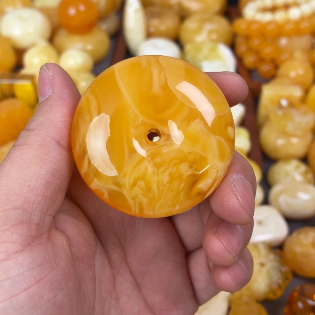 蜜蜡未镶嵌吊坠(不含链)