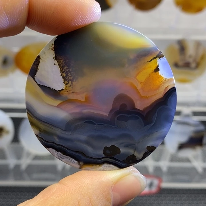 玛瑙/玉髓颈饰未镶嵌