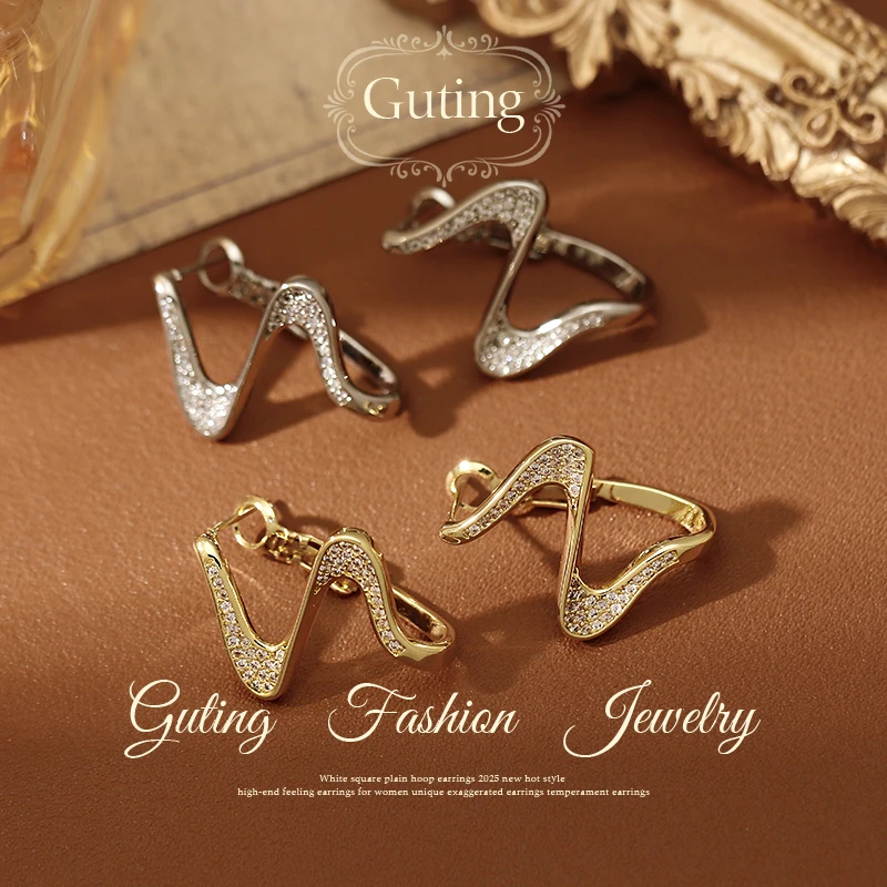 铜合金合成锆石耳饰 21728金属耳钉女2025新款爆款高级感耳环耳饰