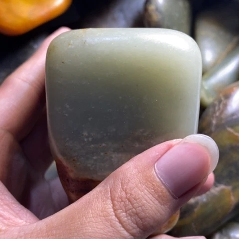 未镶嵌和田玉（糖玉）挂件盐*水