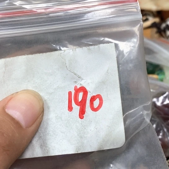狼***下吊坠滴血莲花菩提