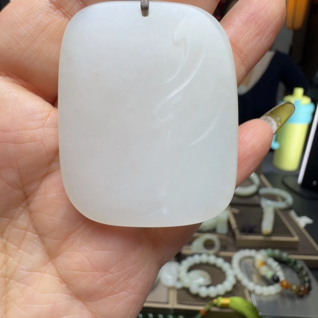 璞***茗和田玉未镶嵌颈饰