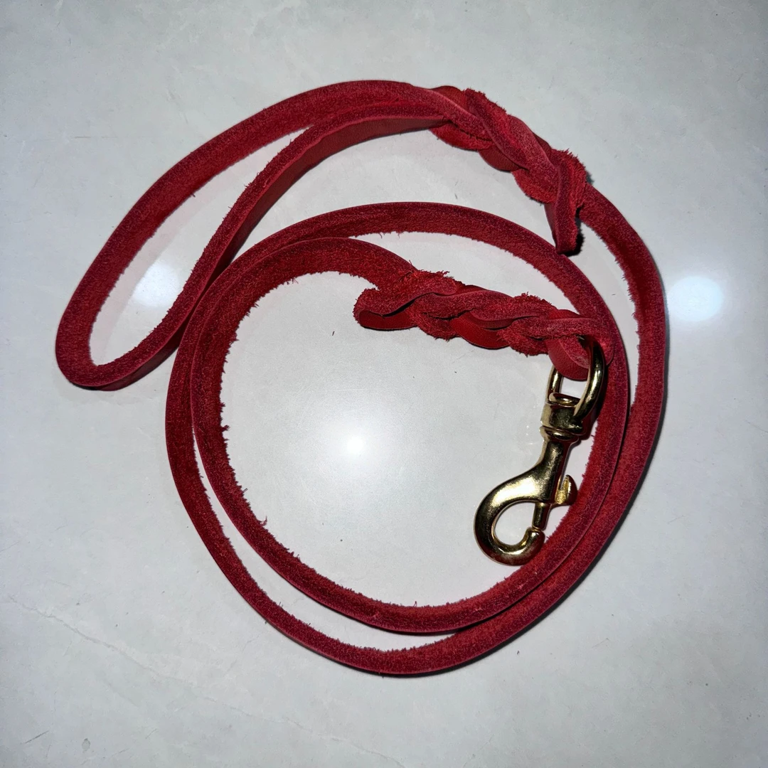 真皮纯牛皮细狗马犬宠物牵引绳遛狗绳细手缝铜钩，1米5长，1.5宽