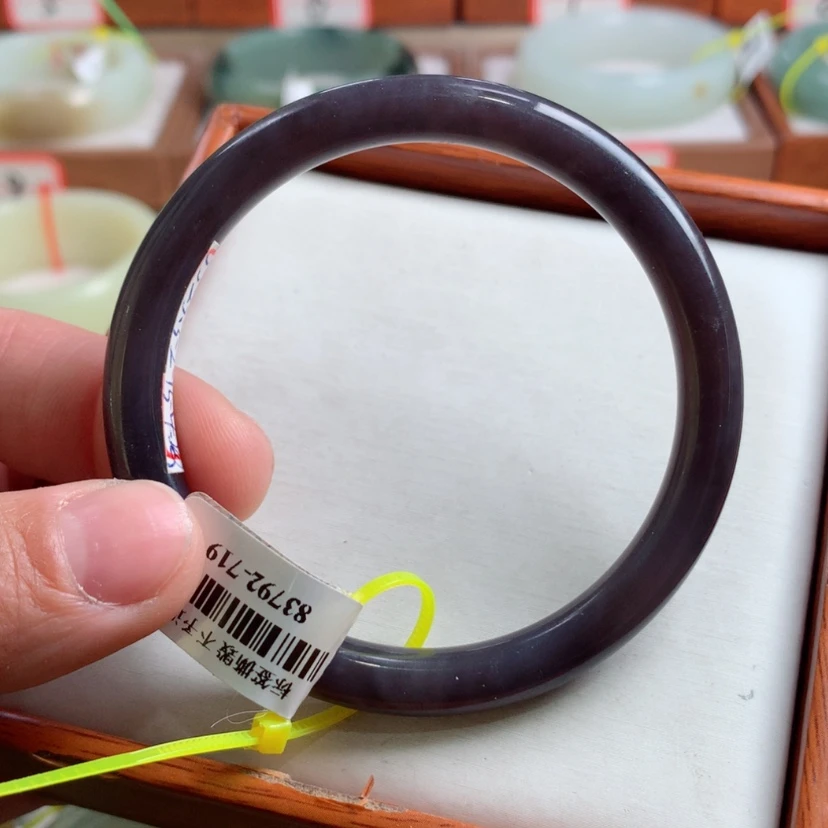 【闪购商品】和田玉手镯未镶嵌57.3