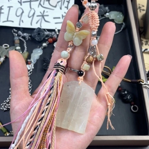 蛇纹石玉合金颈饰