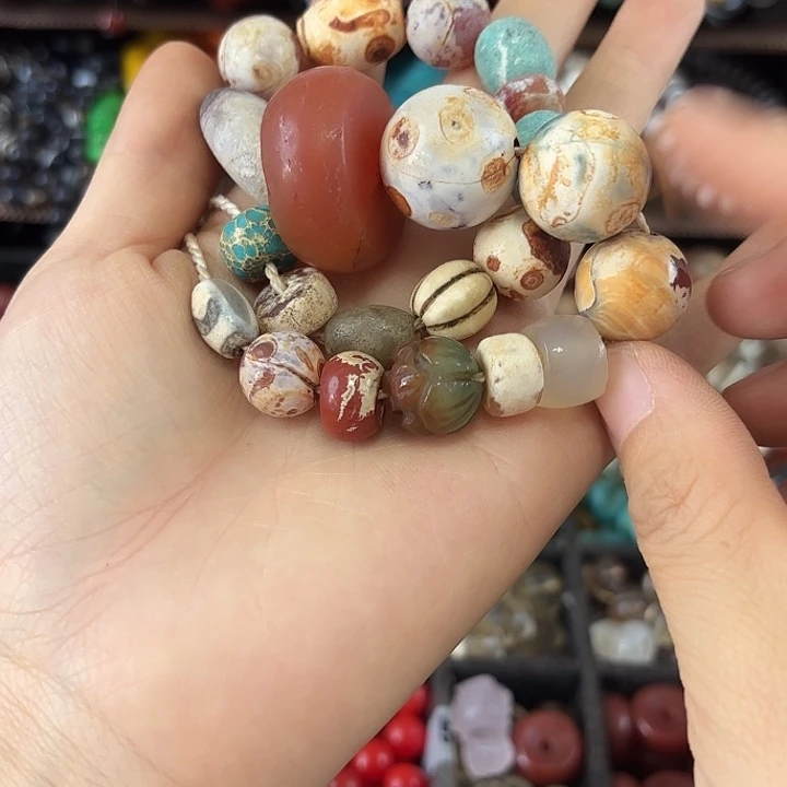 玛瑙/玉髓未镶嵌珠宝半成品幸****儿