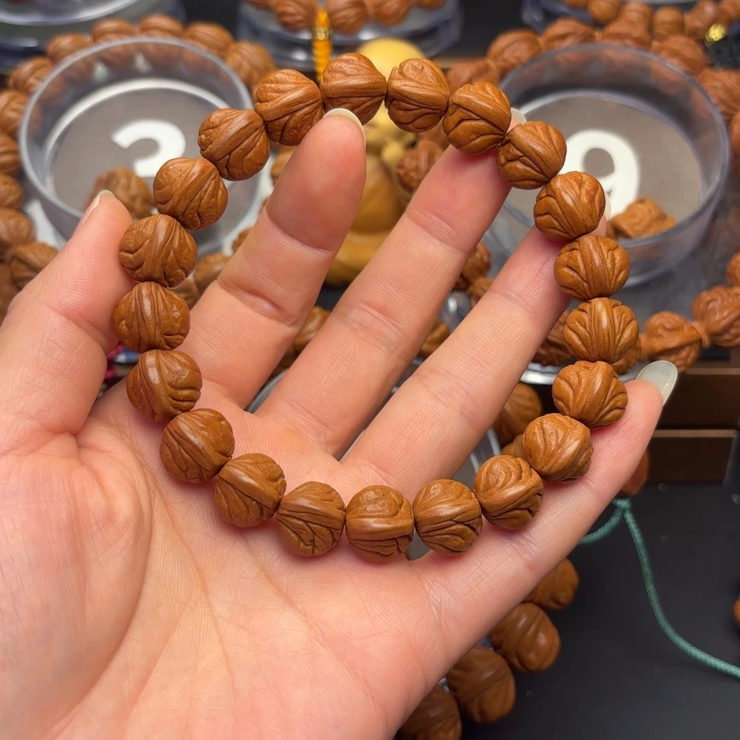 桃核吊坠野生玉龙脊13尺寸