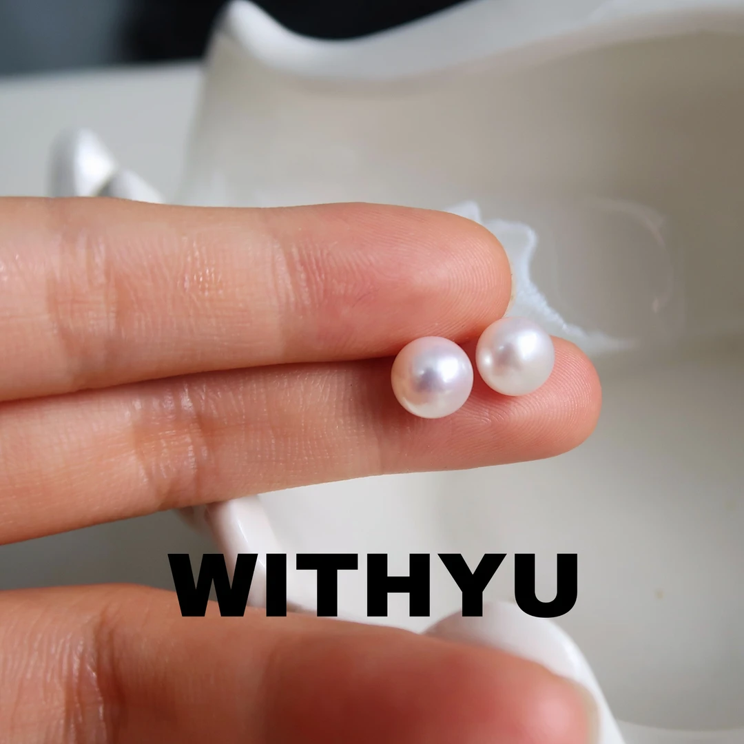 0129天然淡水珍珠耳钉 8-9MM 气质百搭款耳饰女