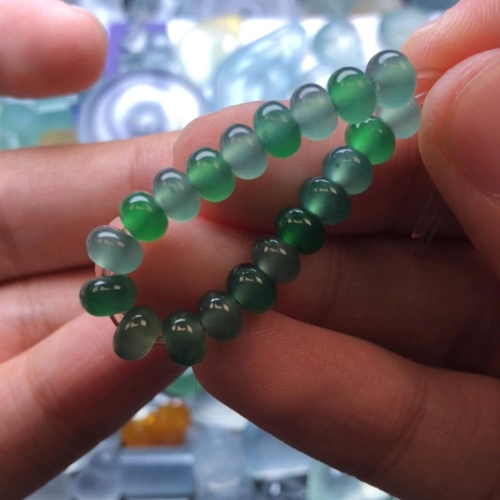 未镶嵌定制翡翠挂件