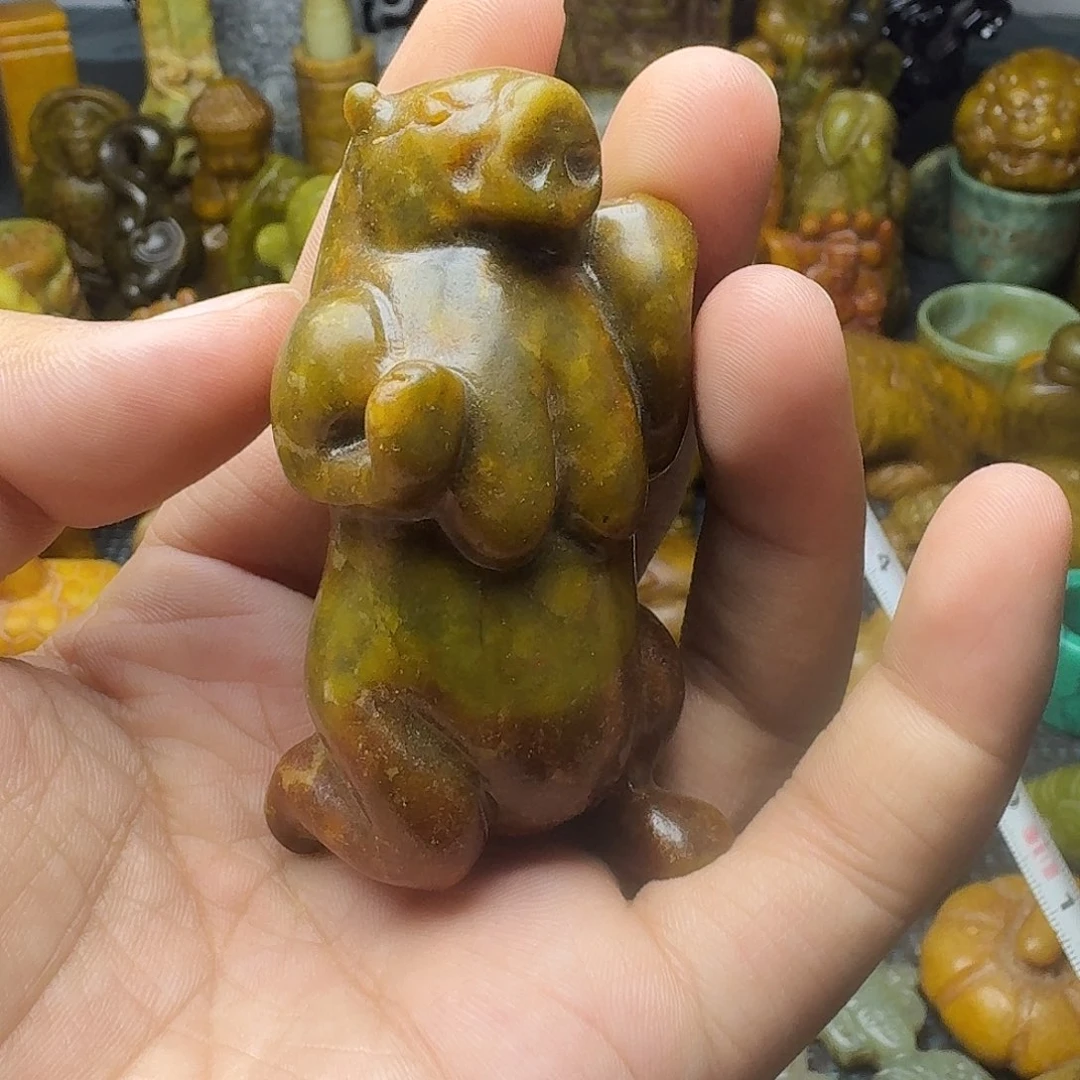 白玉菩提吊坠。。。