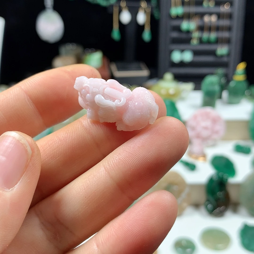 未镶嵌独山玉颈饰一*