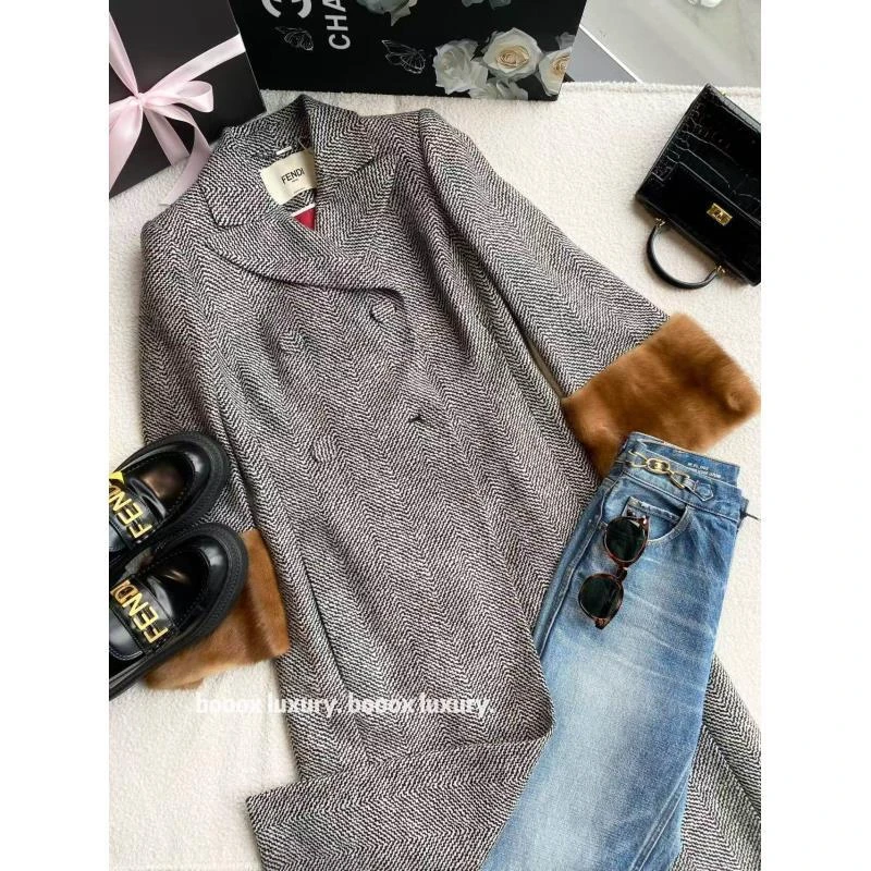 95新 FENDI/芬迪  yy1256 羊毛 波浪纹西装格子大衣36码
