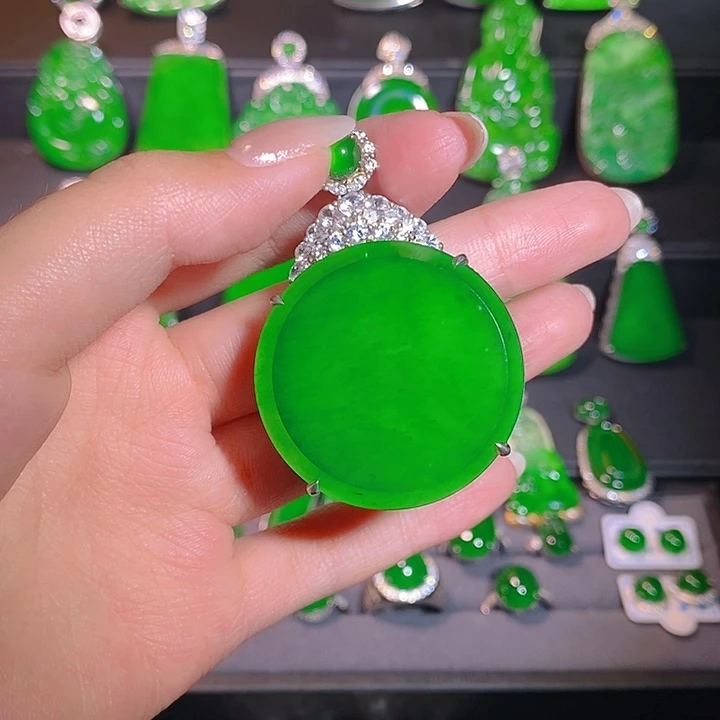 翡翠银S925镶嵌颈饰