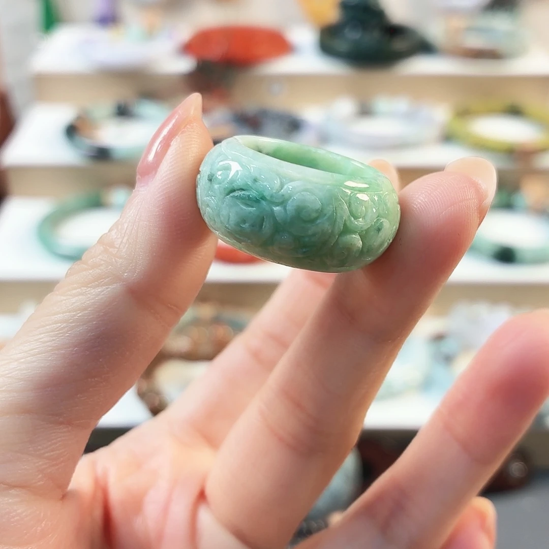 翡翠未镶嵌手链手串