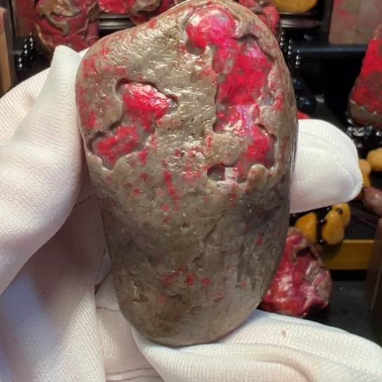 昌化鸡血石原石手把