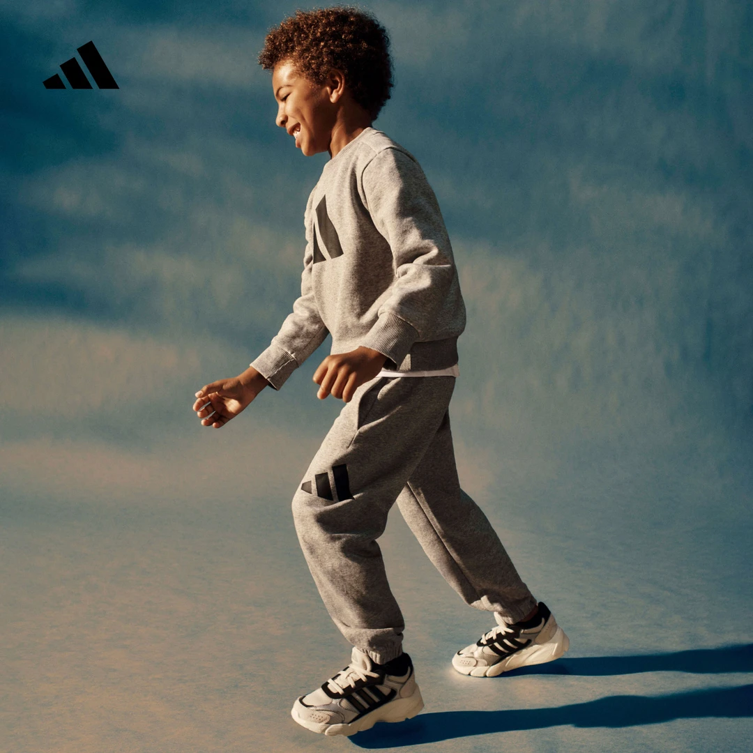 adidas阿迪达斯官方小童双旦礼遇秋冬运动休闲舒适长袖套装JC9725