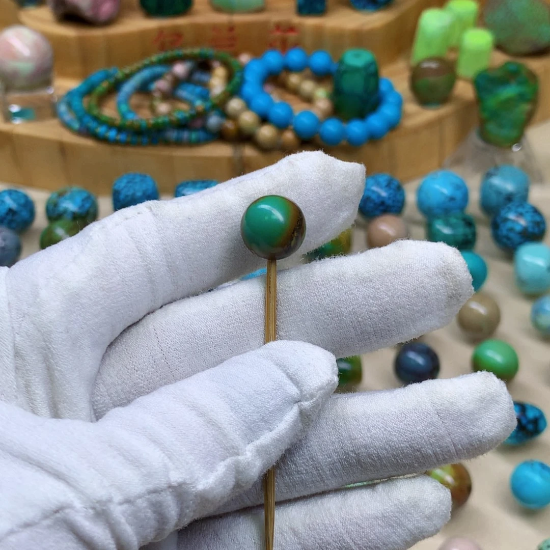 绿松石未镶嵌三彩随行