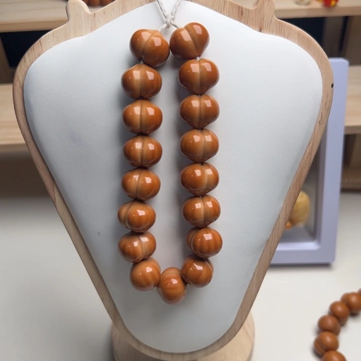 温***明猴头核桃手串猴头