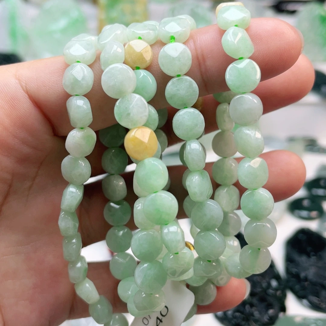 翡翠颈饰未镶嵌毛衣链