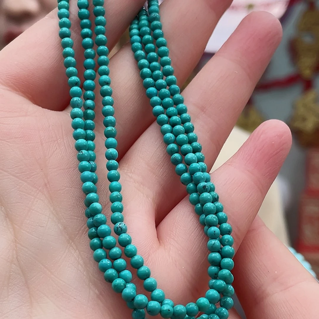 绿松石颈饰未镶嵌