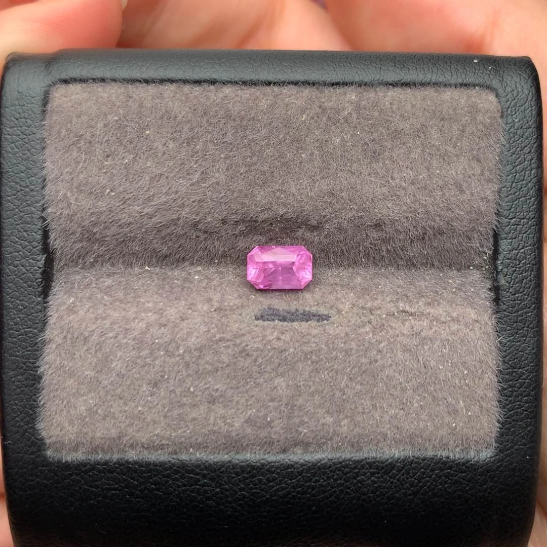 裸石蓝宝石无烧粉蓝宝1.23ct