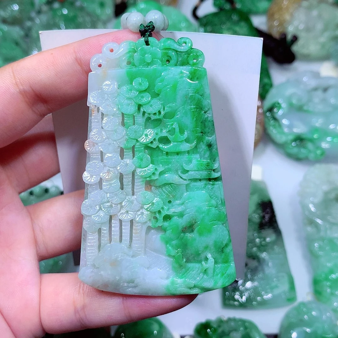 翡翠未镶嵌吊坠(不含链)