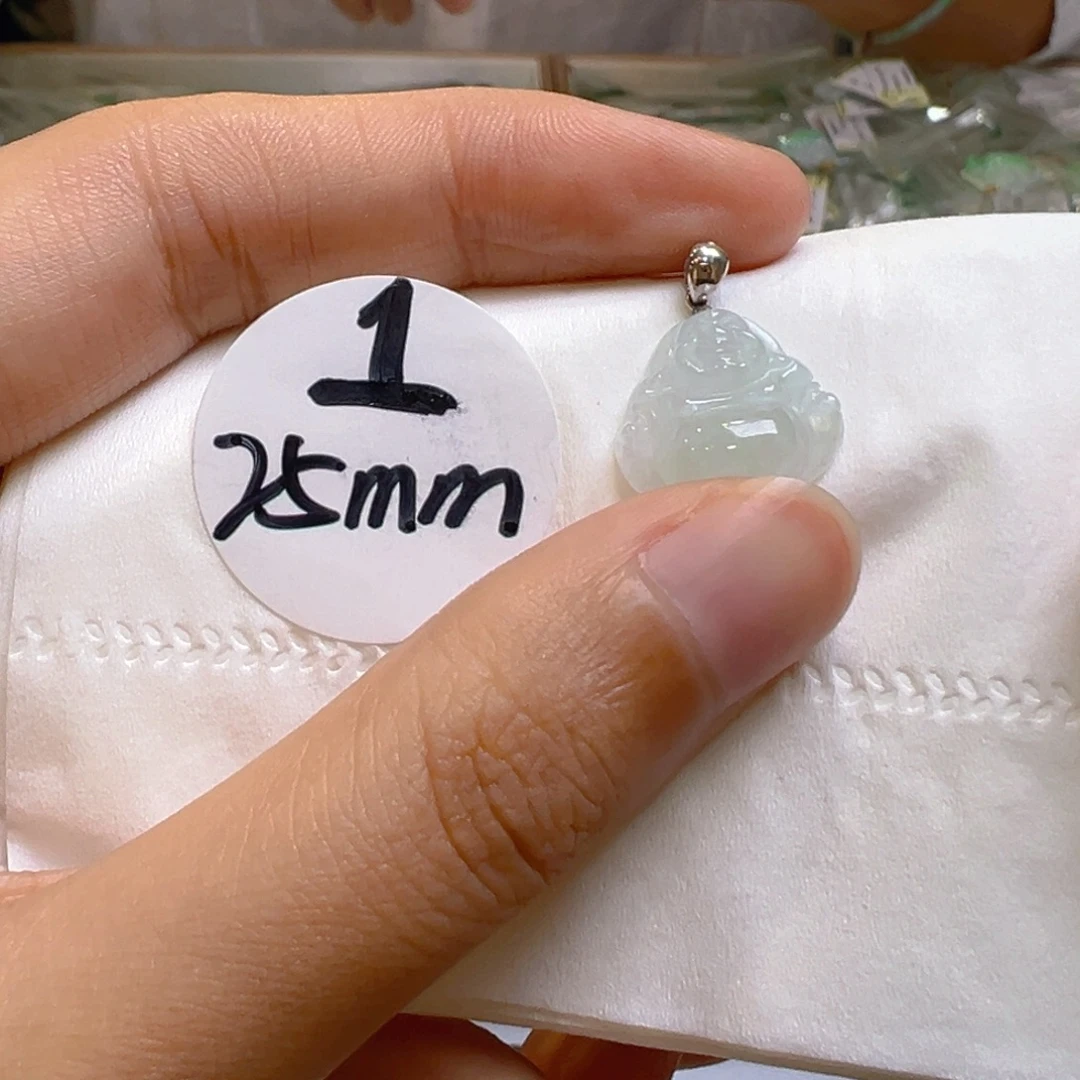 吊坠(不含链)18K金镶嵌翡翠