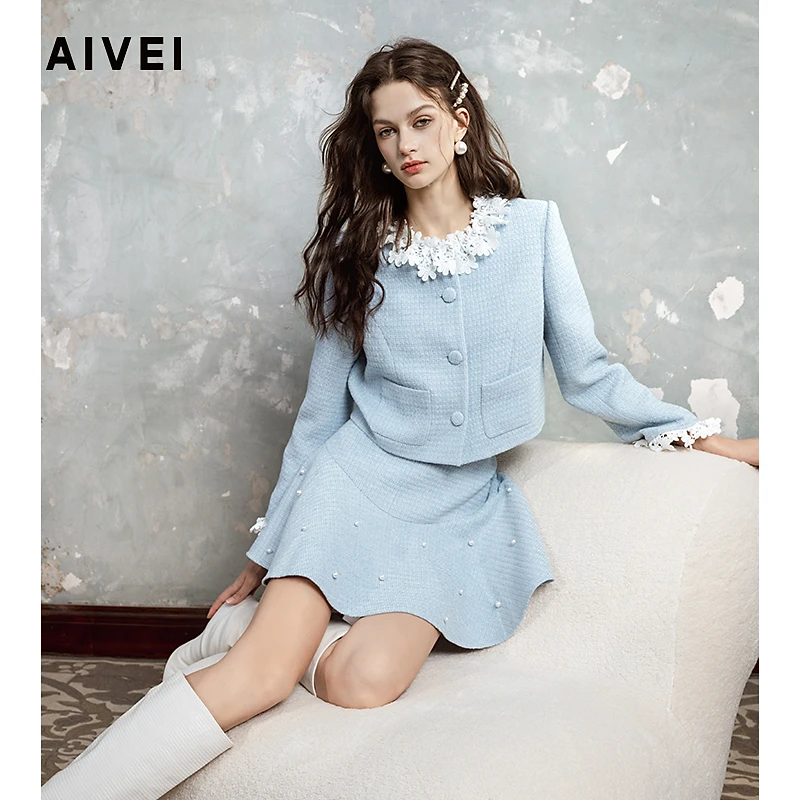 AIVEI欣贺艾薇秋季优雅钉珠粗花呢短外套R754702A