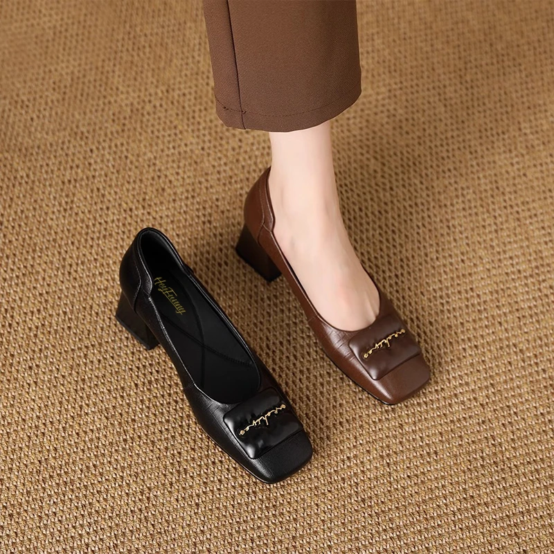 2025春季新款方头中跟复古法式休闲工作鞋通勤拼色软皮单鞋女
