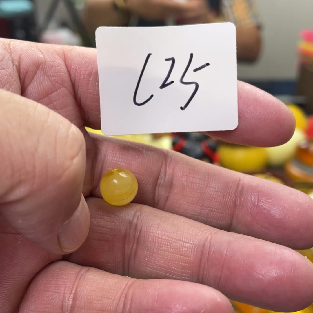 手链琥珀未镶嵌多样性发，发其中一件