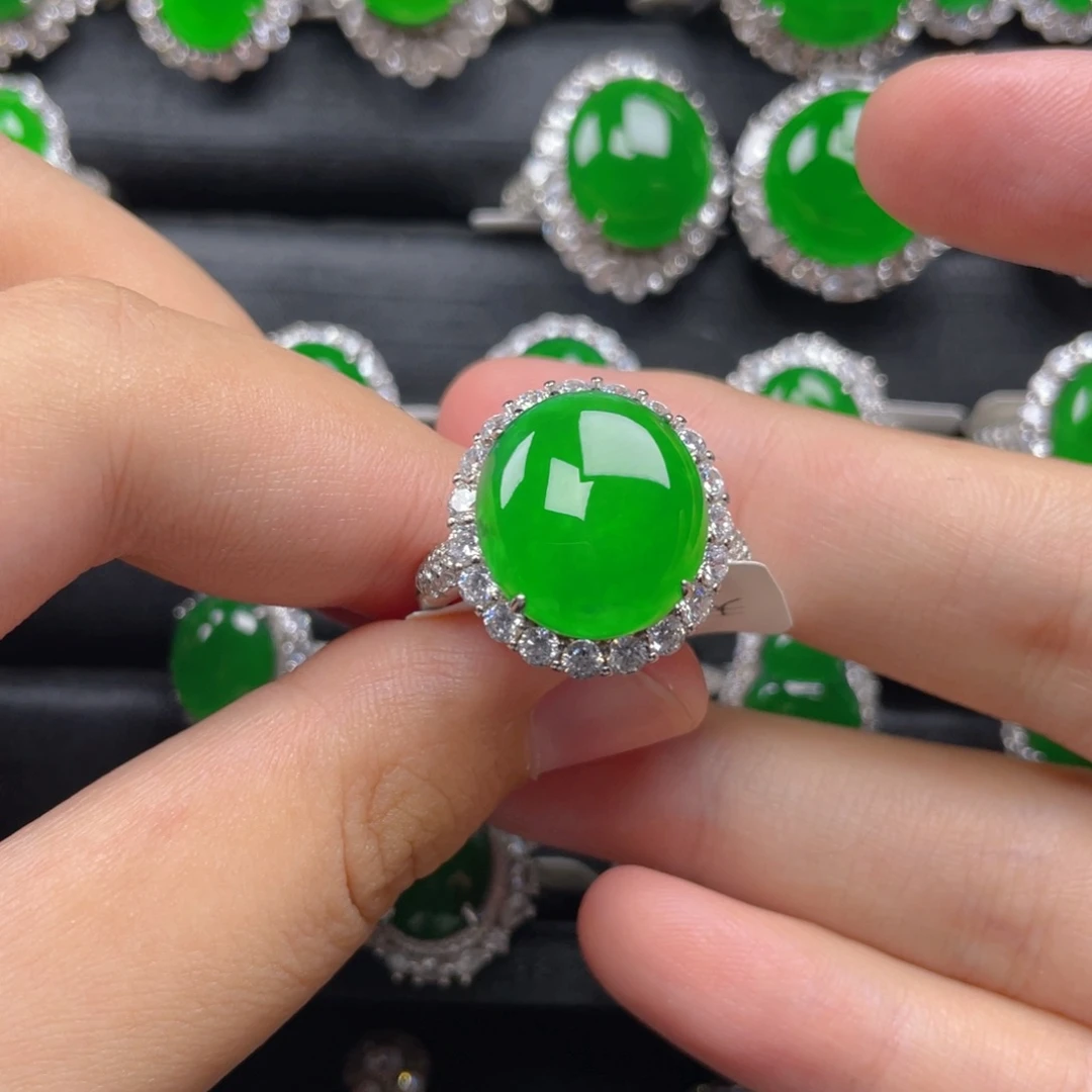 E***o翡翠银S925镶嵌戒指