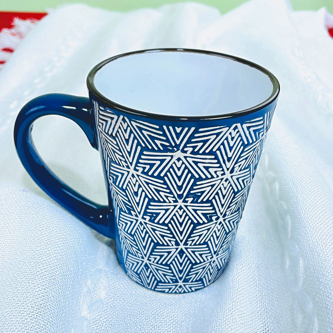 高颜值创意浮雕大杯子家用陶瓷牛奶咖啡杯敞口设计水杯情侣马克杯