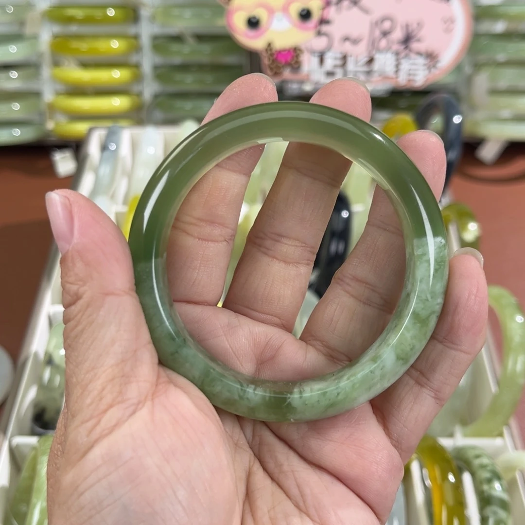 未镶嵌蛇纹石玉手镯