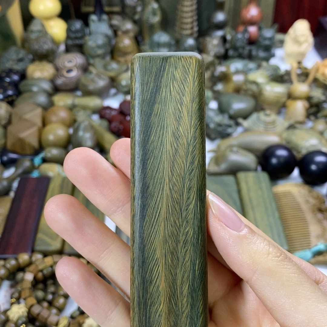 辛***夷木绿檀木料工艺品