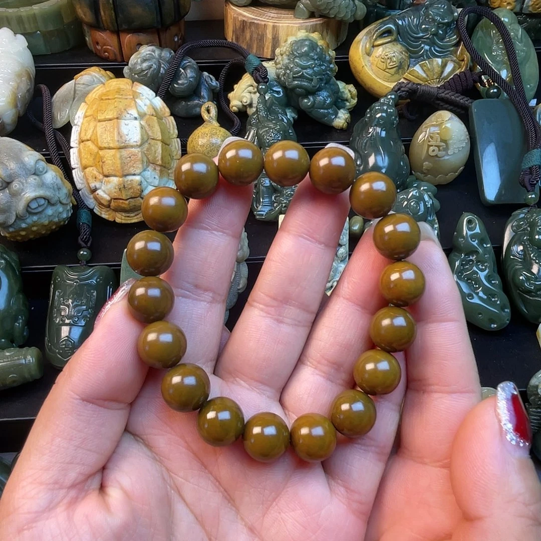 透闪石质玉未镶嵌手链