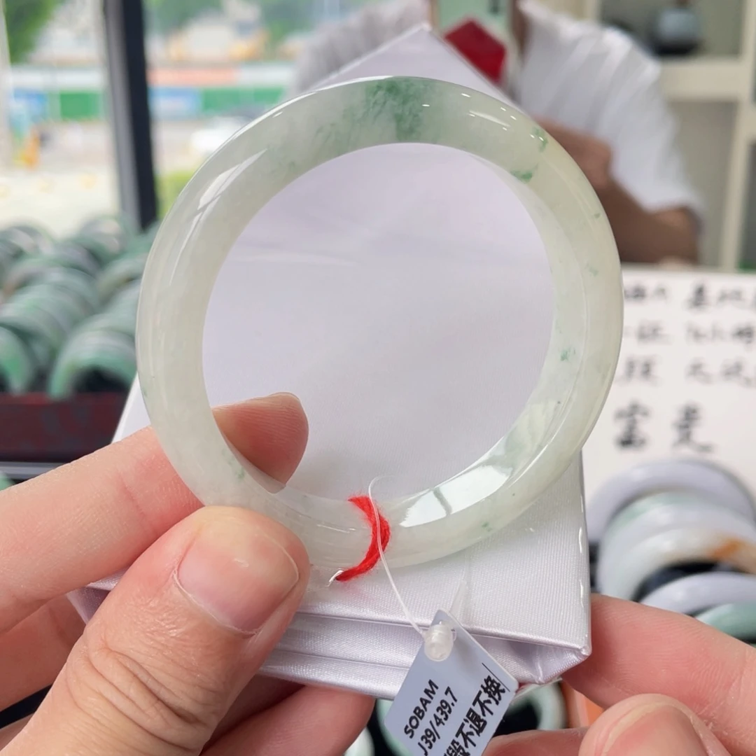未镶嵌手镯翡翠53