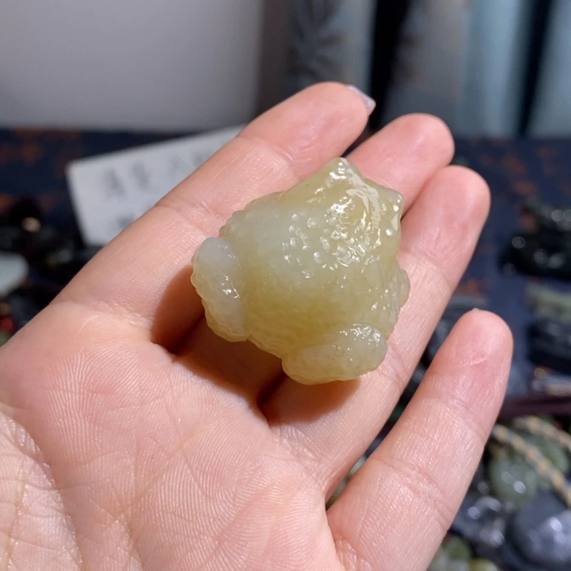 【闪购商品】未镶嵌和田玉把件叫**爷
