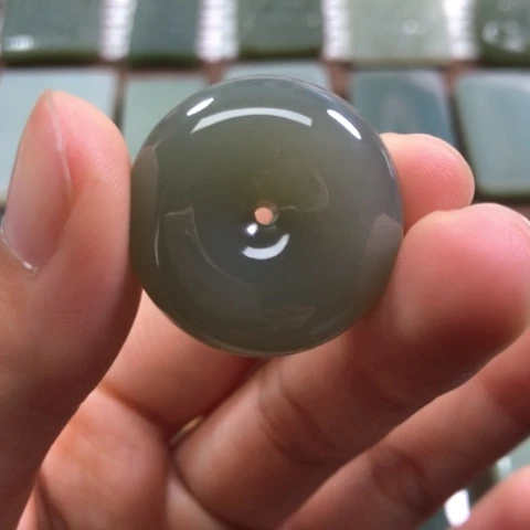 和田玉颈饰未镶嵌陈*要